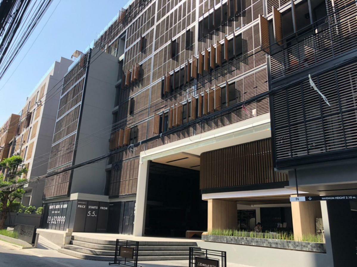 Sukhumvit Asok Modern Suite Bangkok Ngoại thất bức ảnh