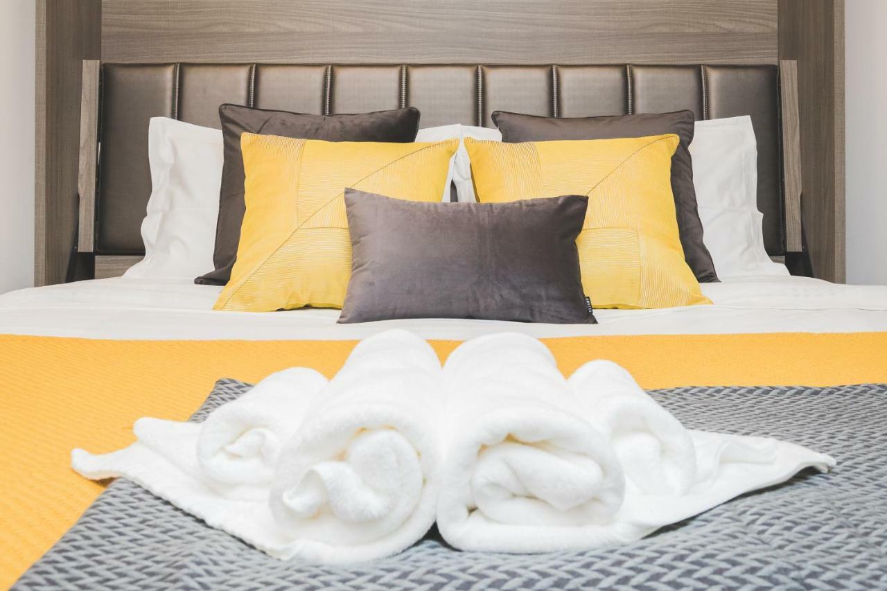 Sukhumvit Asok Modern Suite Bangkok Ngoại thất bức ảnh