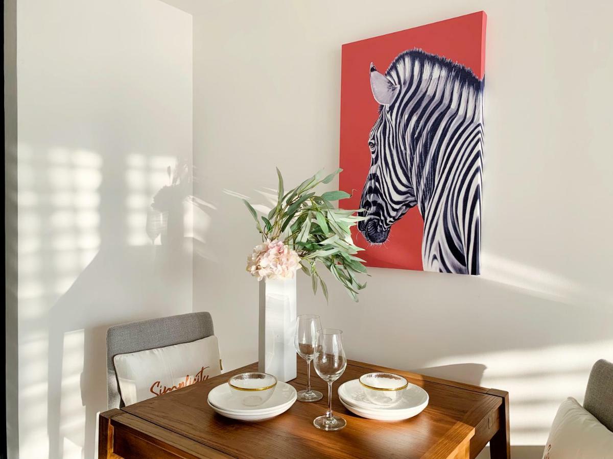 Sukhumvit Asok Modern Suite Bangkok Ngoại thất bức ảnh
